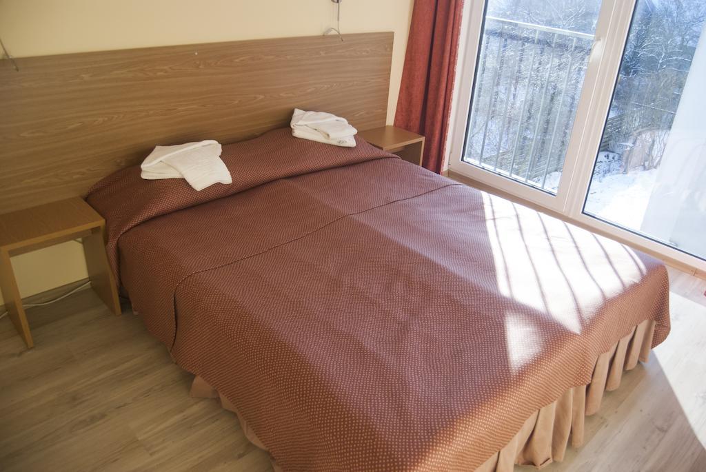 Carolina Hotel Parnu Exterior photo