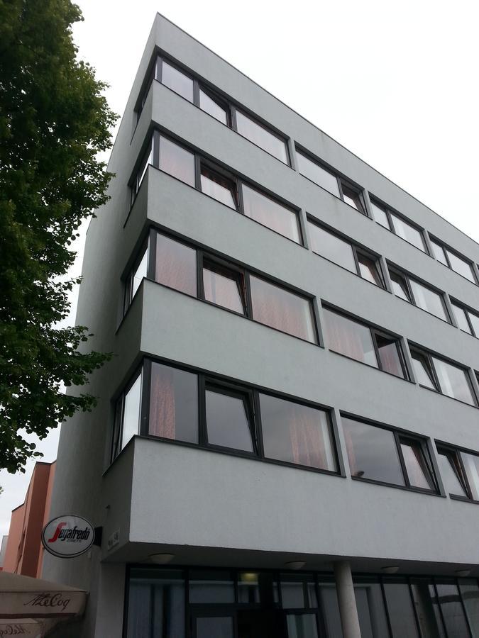 Carolina Hotel Parnu Exterior photo
